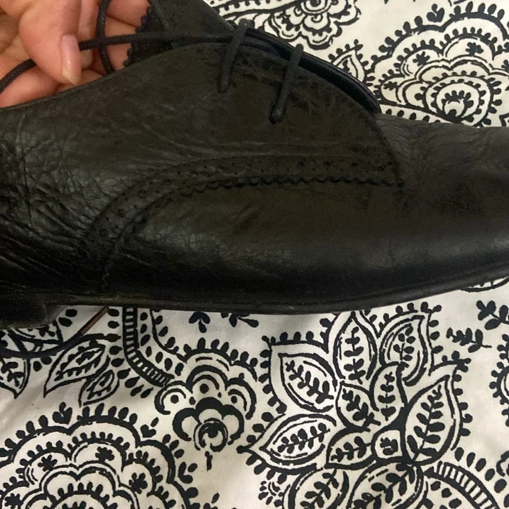 BALENCIAGA LEATHER VINTAGE LACE UP SHOES SIZE 41 - Picture 9 of 11